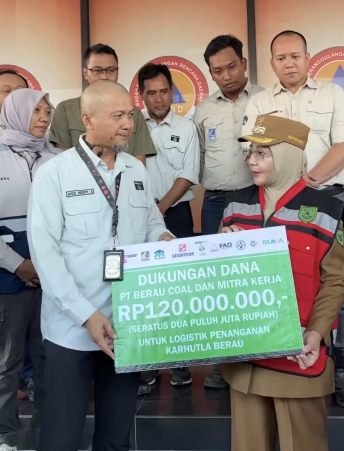 CSR Perusahaan Dukung Penanganan Karhutla, Pemkab Berau Terima Bantuan Rp120 Juta